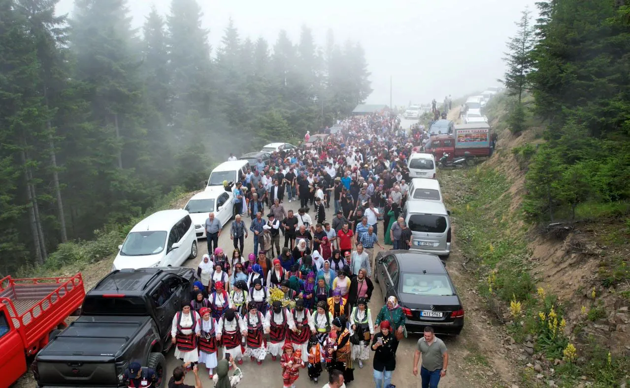 T R A B Z O N D A S U S L U H A Y V A N L A R V E Y O R E S E L K I 813297 240842.Jpg