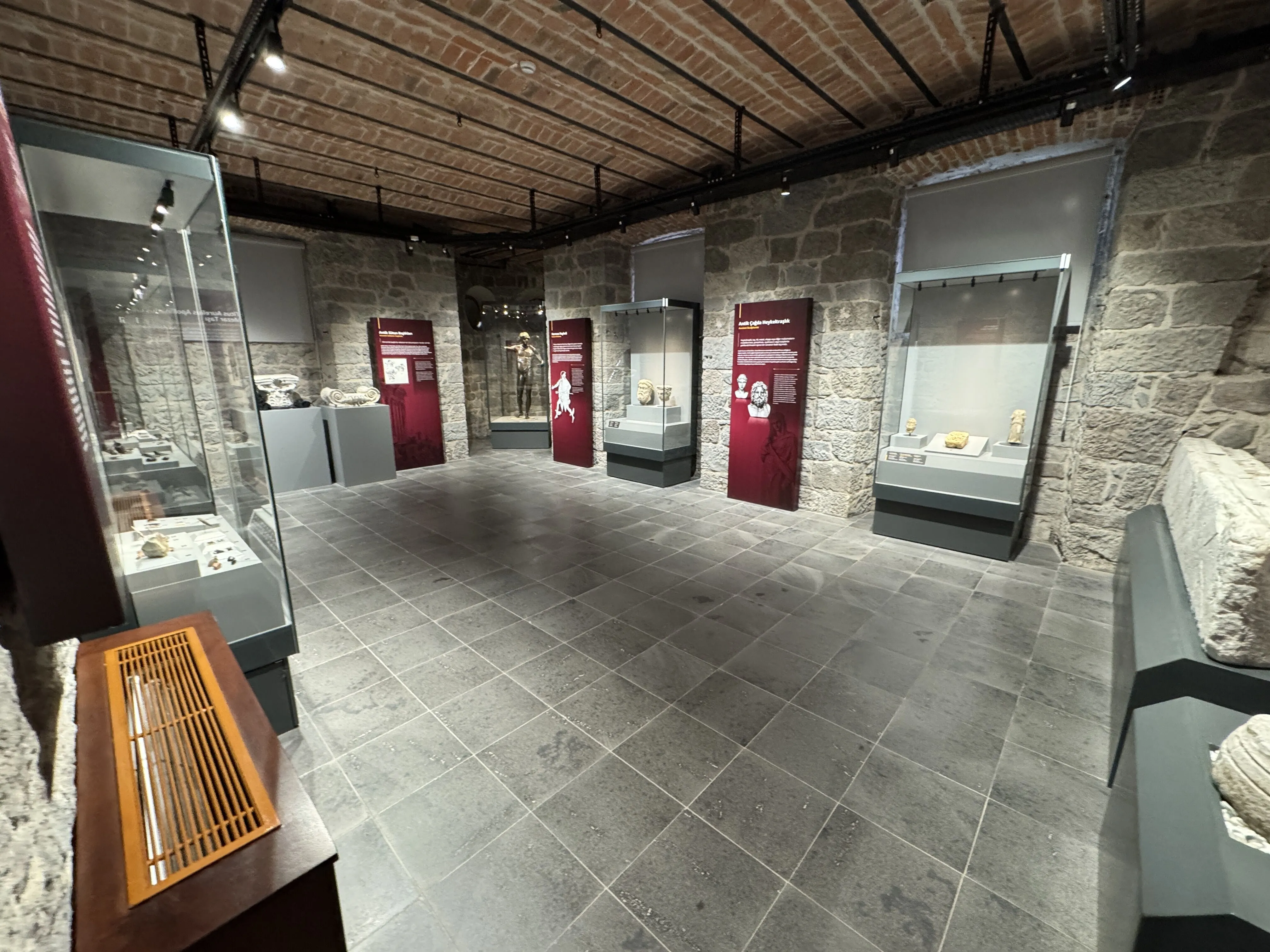 A A 20250906 39033439 39033425 T R A B Z O N D A K I K A Z I L A R D A U L A S I L A N Y A K L A S I K 14 B I N Y I L L I K B U L G U L A R M U Z E D E S E R G I L E N M E Y E B A S L A D I.jpg