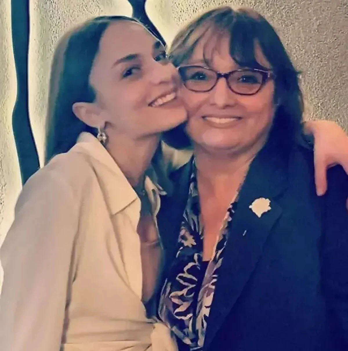 Nilperi3Jpeg 6Z K D E H K 8 E6 K G Xx O4 H N0 Q