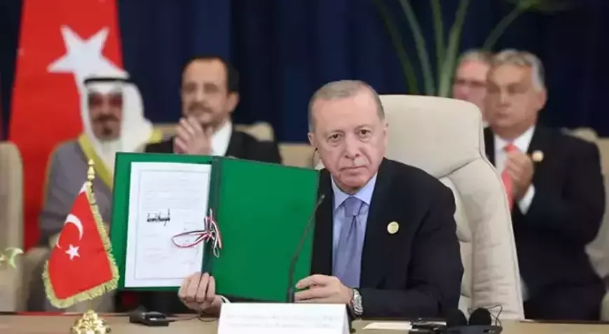 68Ed40283B681Ccda51306A5