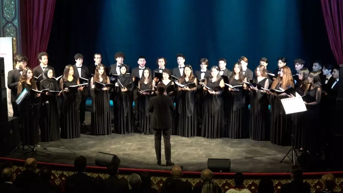 Baskent Te Turk Macar Dostluk Konseri Duzenle 19179451 Amp