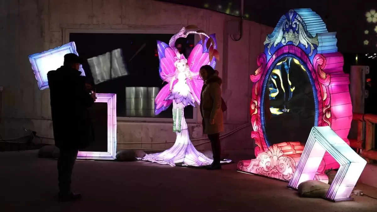 Budapeste De Ejderha Yili Cin E Ozgu Fener 16639676 Amp