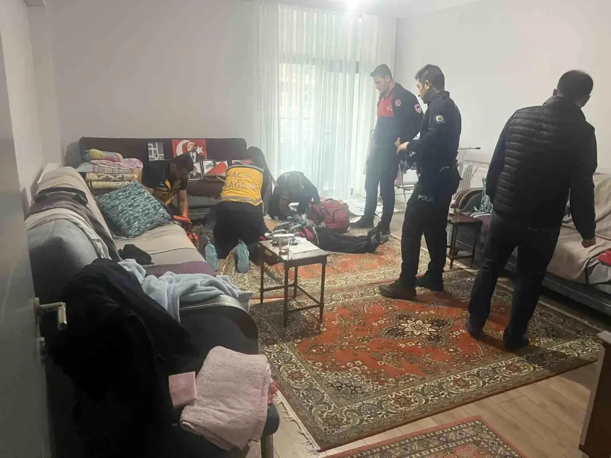 Corum Da Emekli Astsubay Evinde Olu Bulundu 19186228 Amp