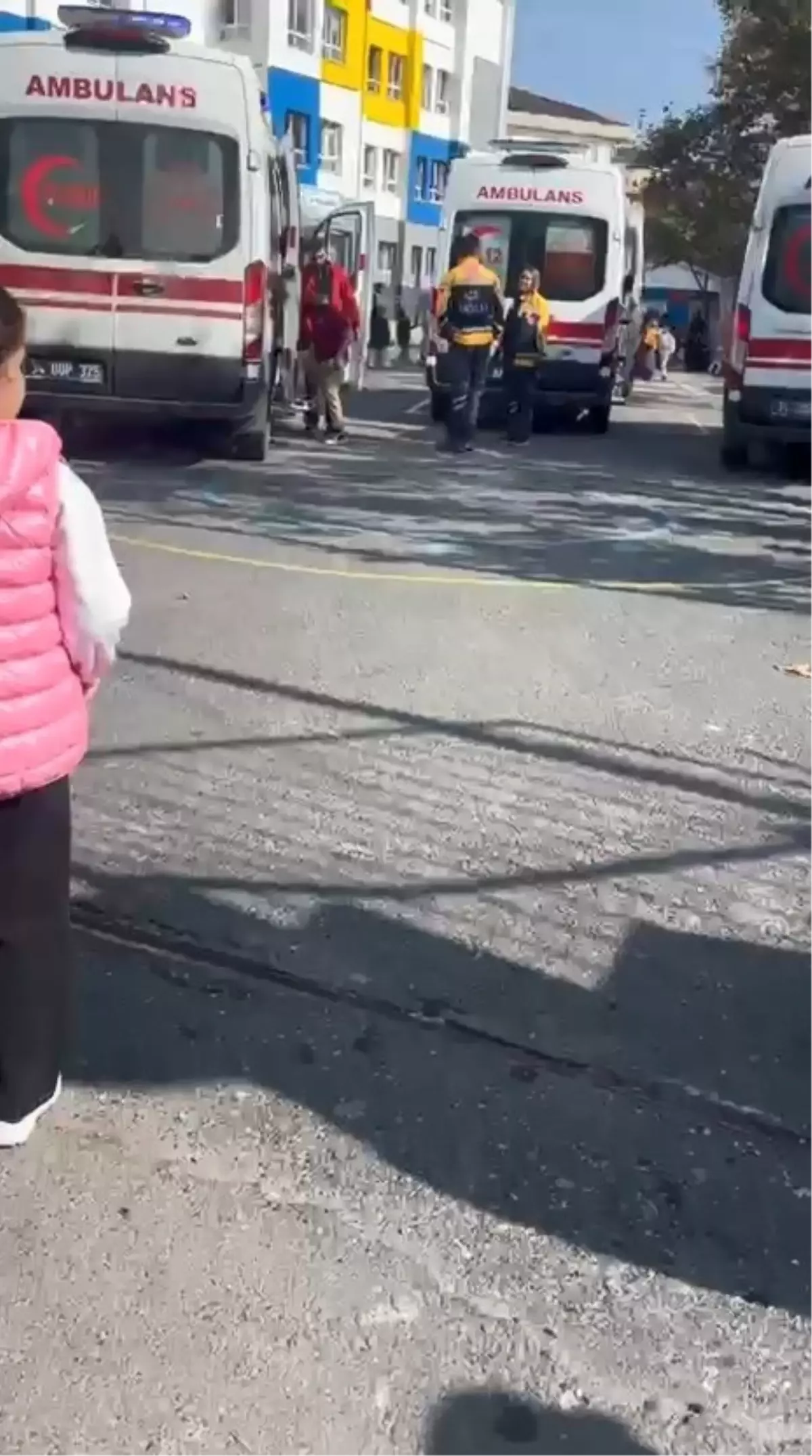 Eyupsultan Da Okulda Demir Kapi Ogrencilerin 19178952 Amp