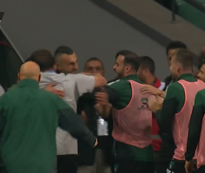 G4 Hgq Oz X I A A B504