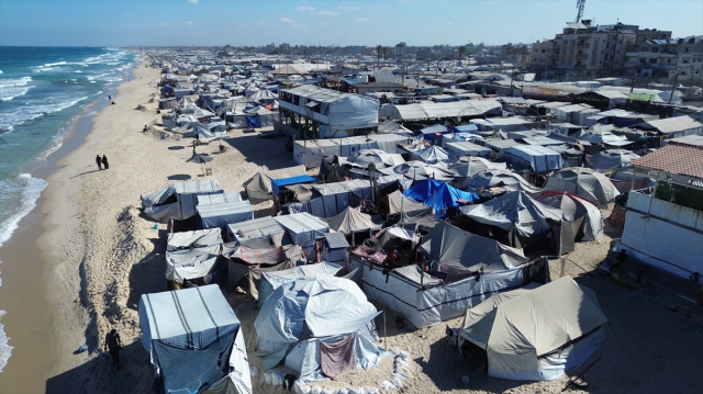 Gazze Deki Ateskes Sonrasi Binlerce Filistinli 19147748 6538 M