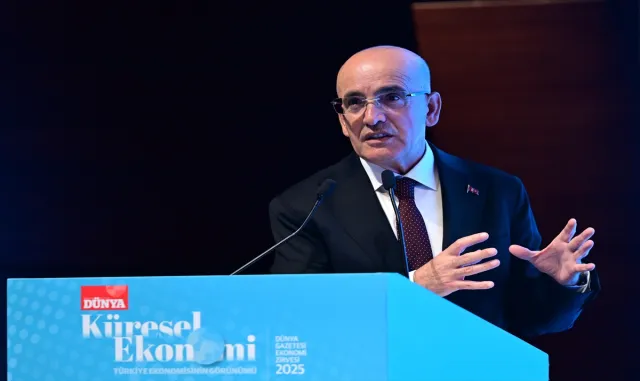 Hazine Ve Maliye Bakani Simsek Dunya Gazetesi Ekonomi Zirvesi Nde Konustu 3