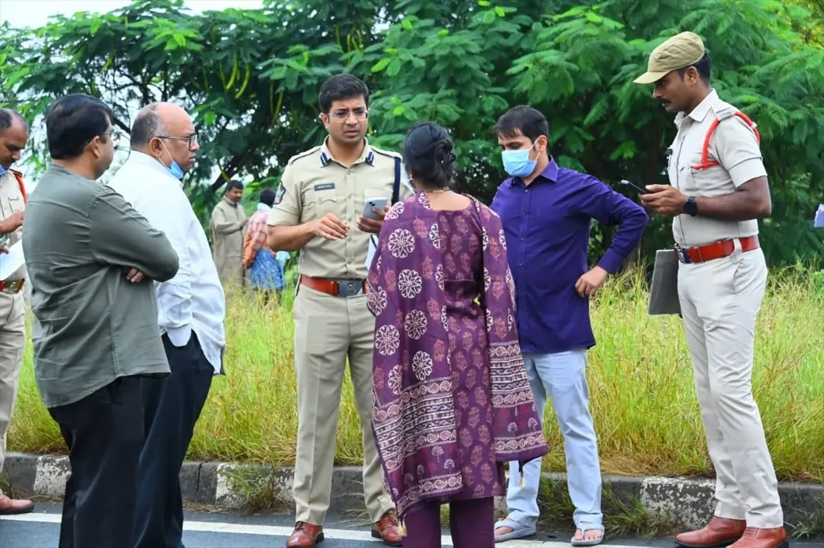 Hindistan Da Otobus Kazasinda 20 Kisi Oldu 19181305 Amp