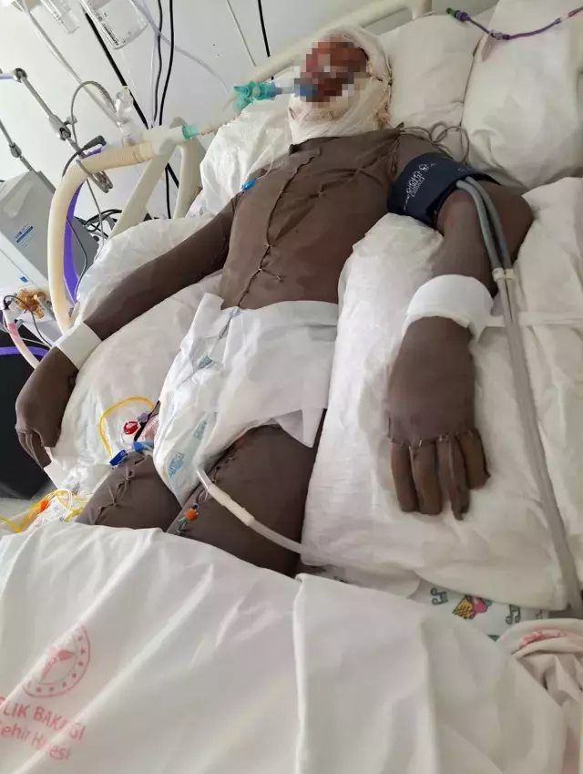 Is Arkadasinin Ciraklik Ogrencisini Benzin Do 8 19181805 O