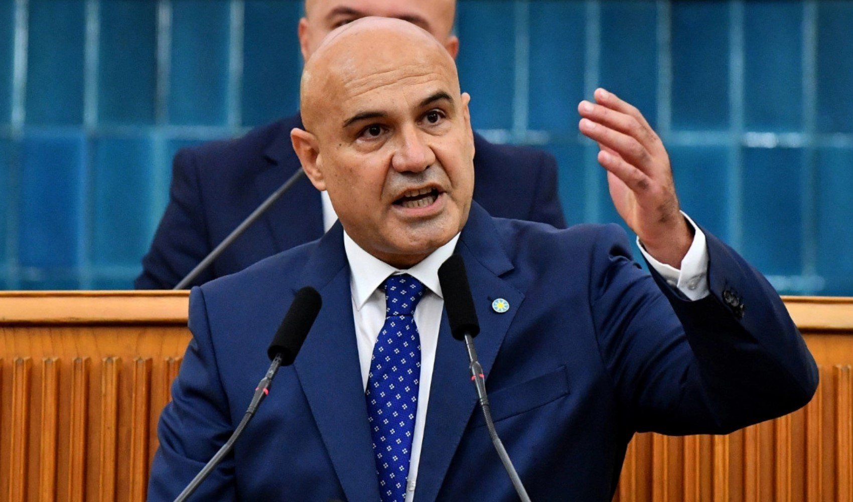 Kapak Tbmmdeki Yoklamada Akp Sahte Oy Kullandi Turhan Comez Tepki Gosterdi 086557