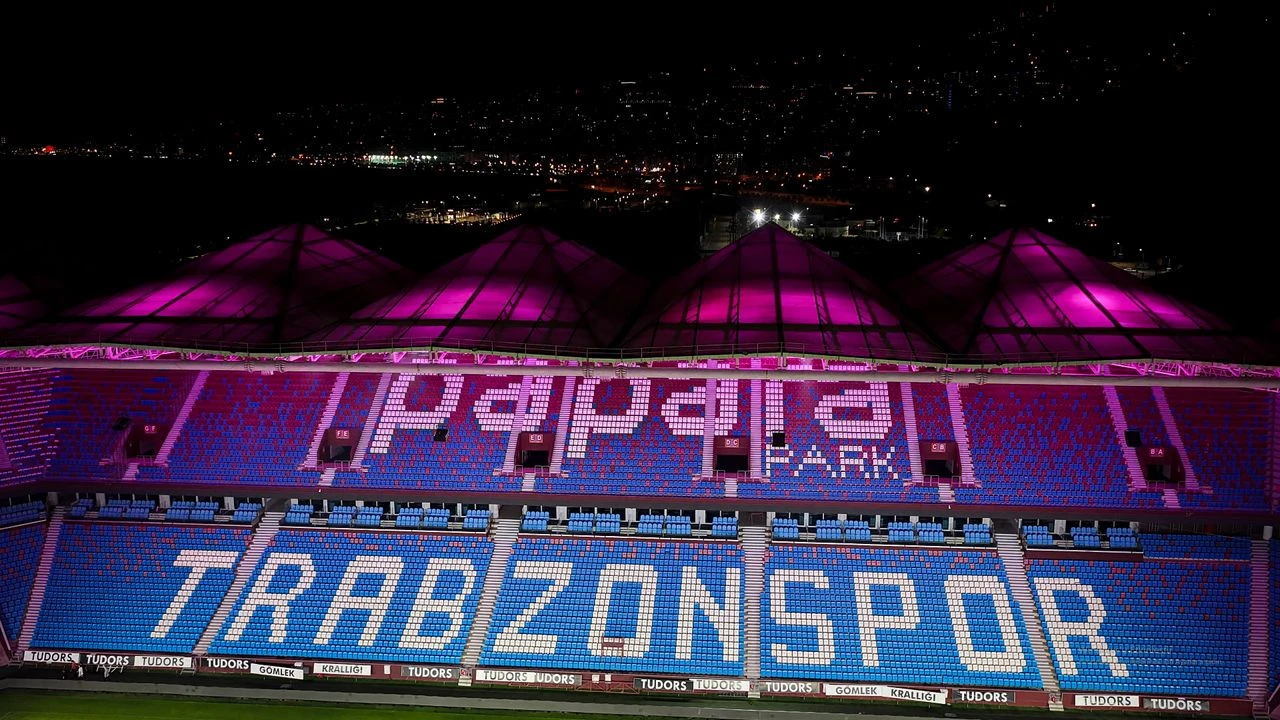 Paparaparktribün
