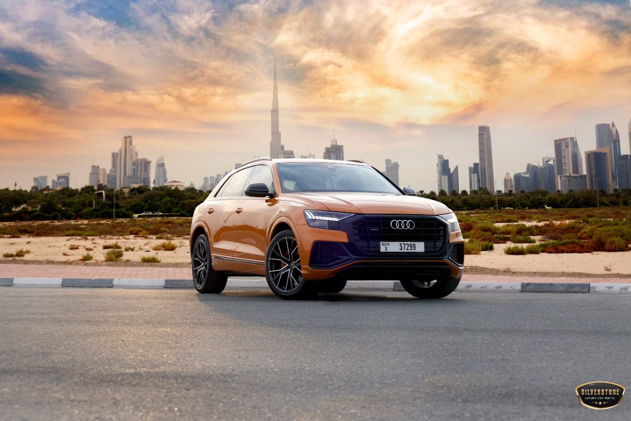 Rent Audi Q8 Dubai