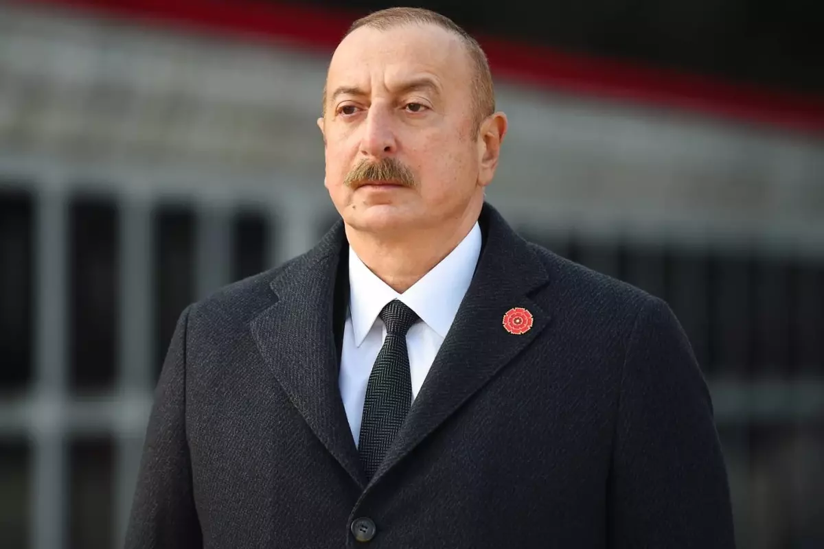 Rus Basinindan Olay Iddia Putin Aliyev I Aradi 19162989 8369 Amp