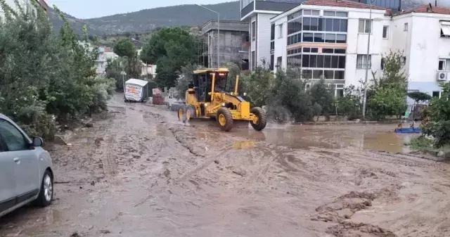 Selin Yikip Gectigi Foca Da Yasli Adam Kayip 19179502 1792 M