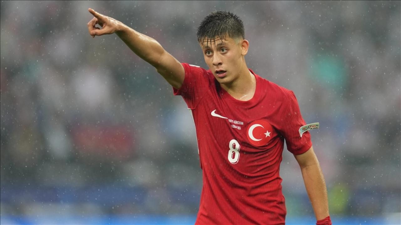 Turk Futbolunun Gururu Arda Guler 2025In En Iyi Futbolcusu Adayi Oldu 6904C97A007B4