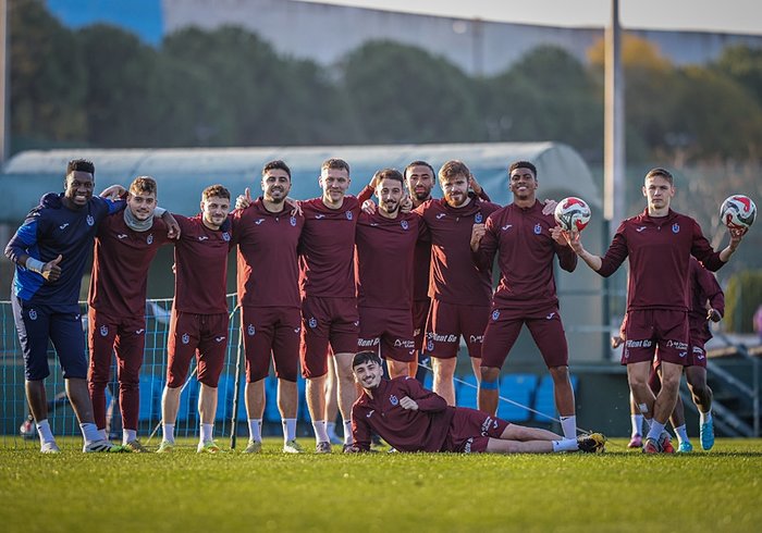 0X0 Trabzonspor Tumosan Konyaspor Muhtemel 11Ler Ts Maci Saat Kacta Hangi Kanalda 1764393117150