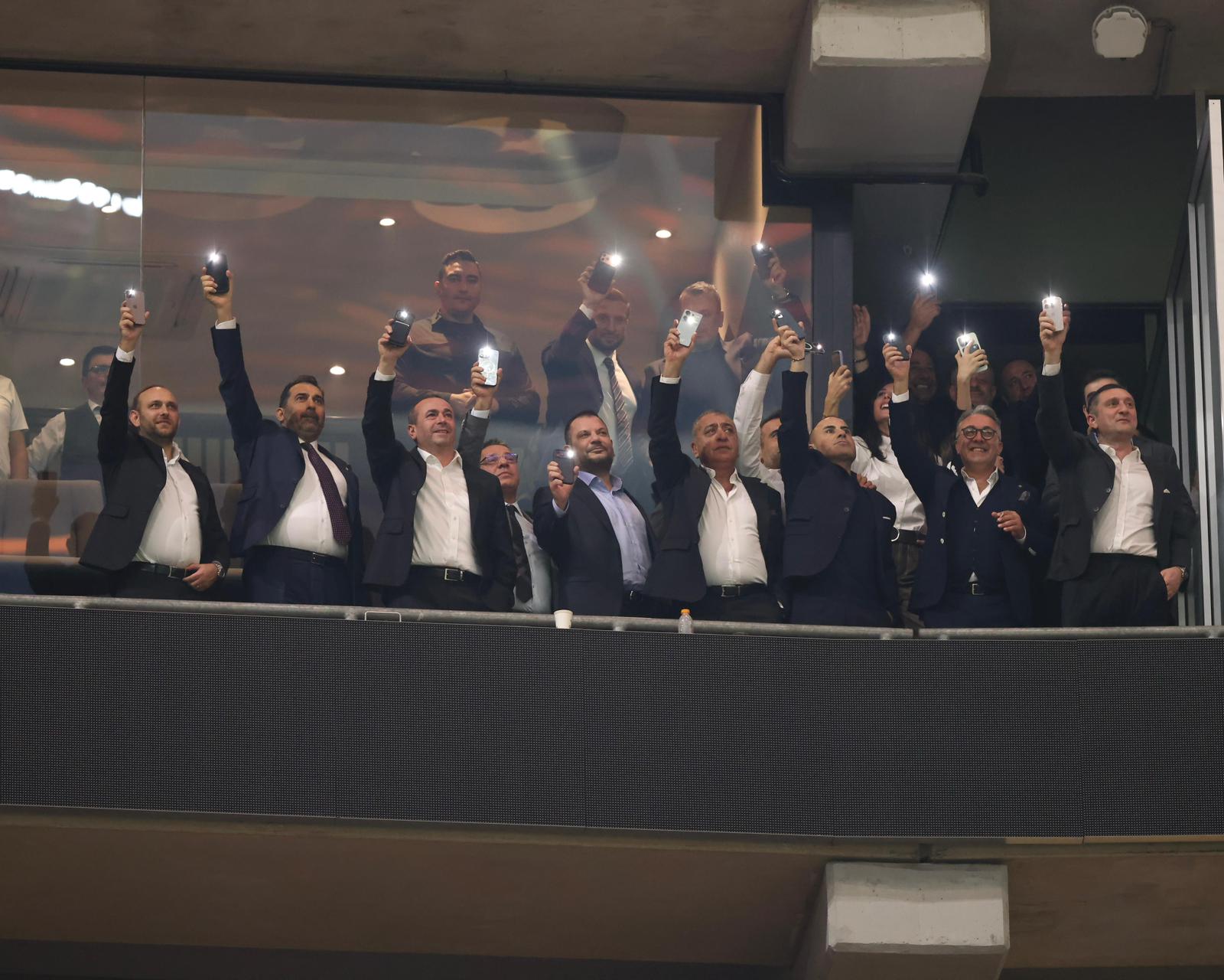 12Ac7Ed2 0Bae 4513 B440 3F4F4026A9Da