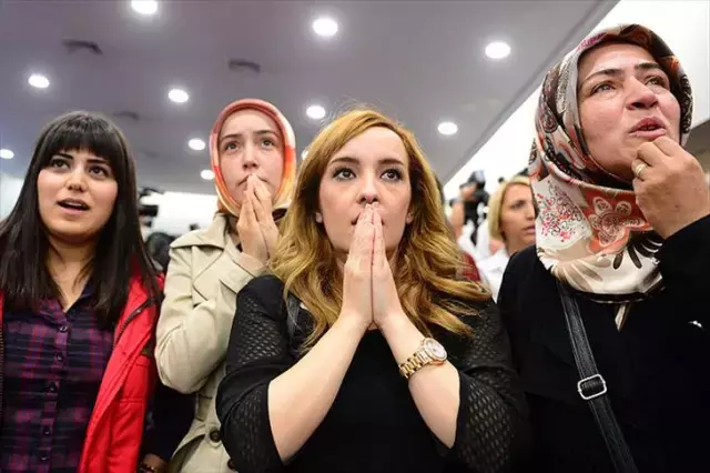 15 Bin Sozlesmeli Ogretmen Atamasi Bugun Yapilacak 19284722 8857 M