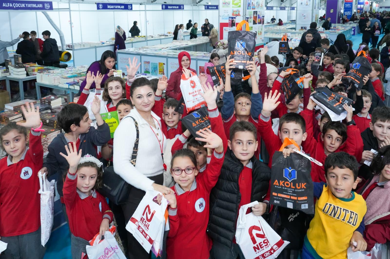 20251128012652 G6 H T T