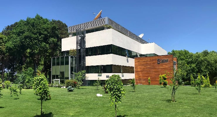 25 11 2025 Saran Holding Jpg