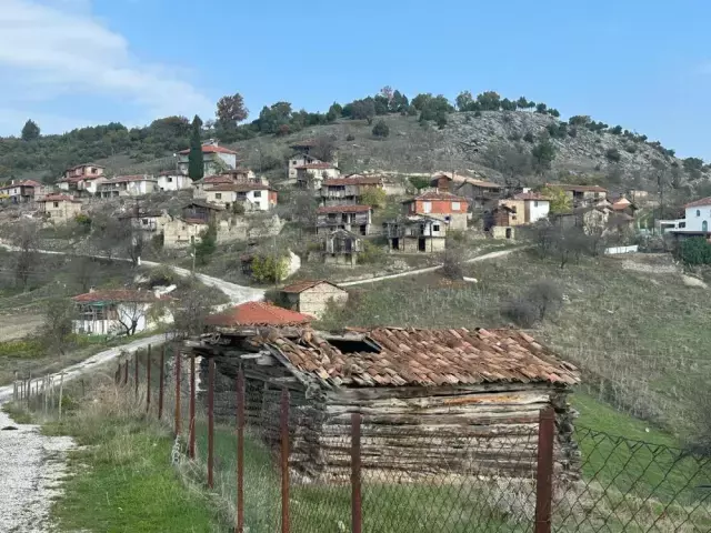 450 Yillik Gecmisi Var Bu Koyde Artik Yalnizca 4 19285145 7495 M