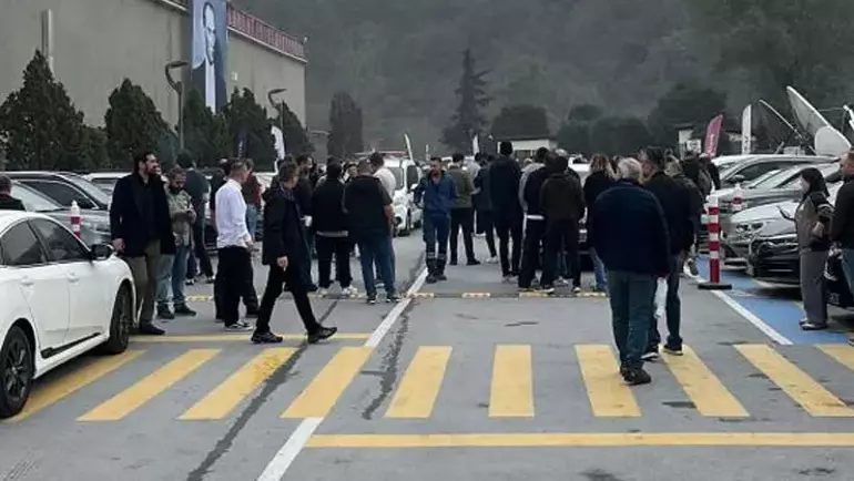 6911B296A04680A0Deb609Dd