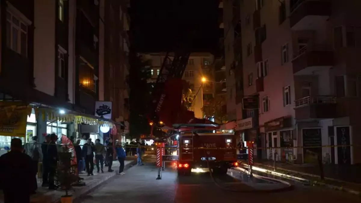 692B2753A85E9106F0C33Cc2