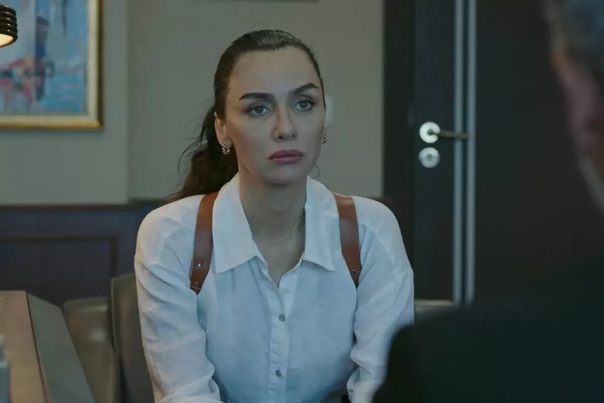 Adi Uyusturucu Operasyonuna Karisan Birce Akalay 19275705 2768 Amp