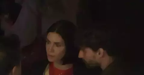 Ahu Yagtu Yeni Askiyla Ilk Kez Goruntulendi 19260222 9222 M