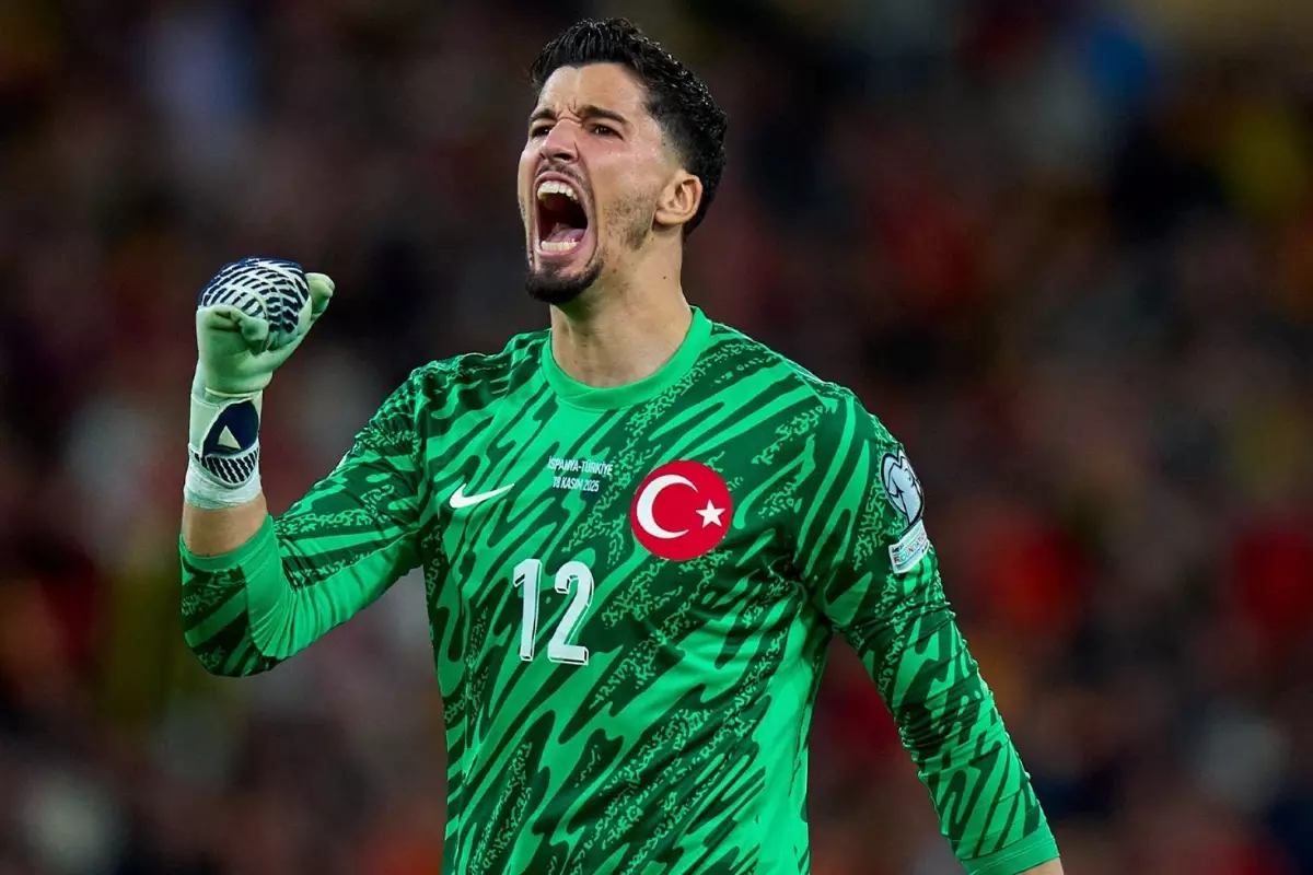 Altay Bayindir In Performansi Ingiltere Yi 19268598 8754 Amp