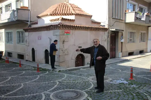 Amasya Da 9 Turbeye Kilit 19306168 2073 M