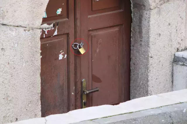 Amasya Da 9 Turbeye Kilit 19306168 460 M