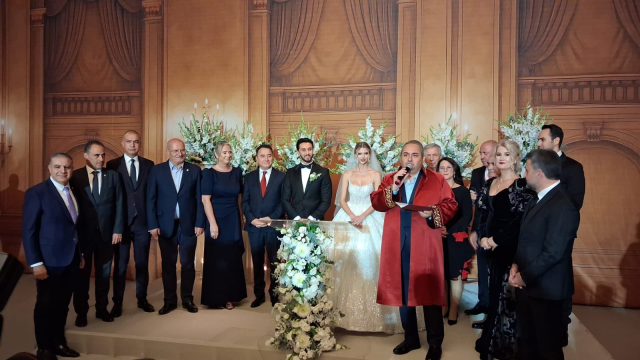 Ankara Da Siyaset Ve Is Dunyasinin Katildigi 19208029 9824 M