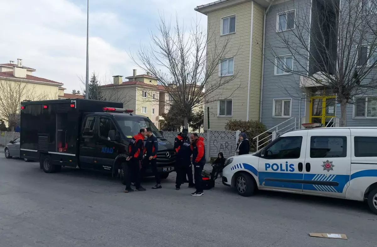 Anne Ve 3 Cocugu Zehirlenme Suphesiyle Hastan 2 19270743 Amp