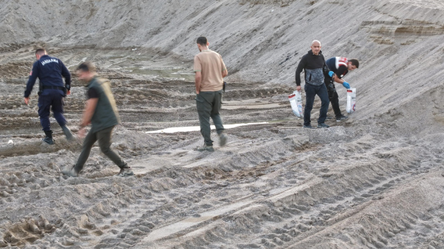 Antalya Da Kum Hirsizlari Sahilleri Talan Etti 19284181 600 M