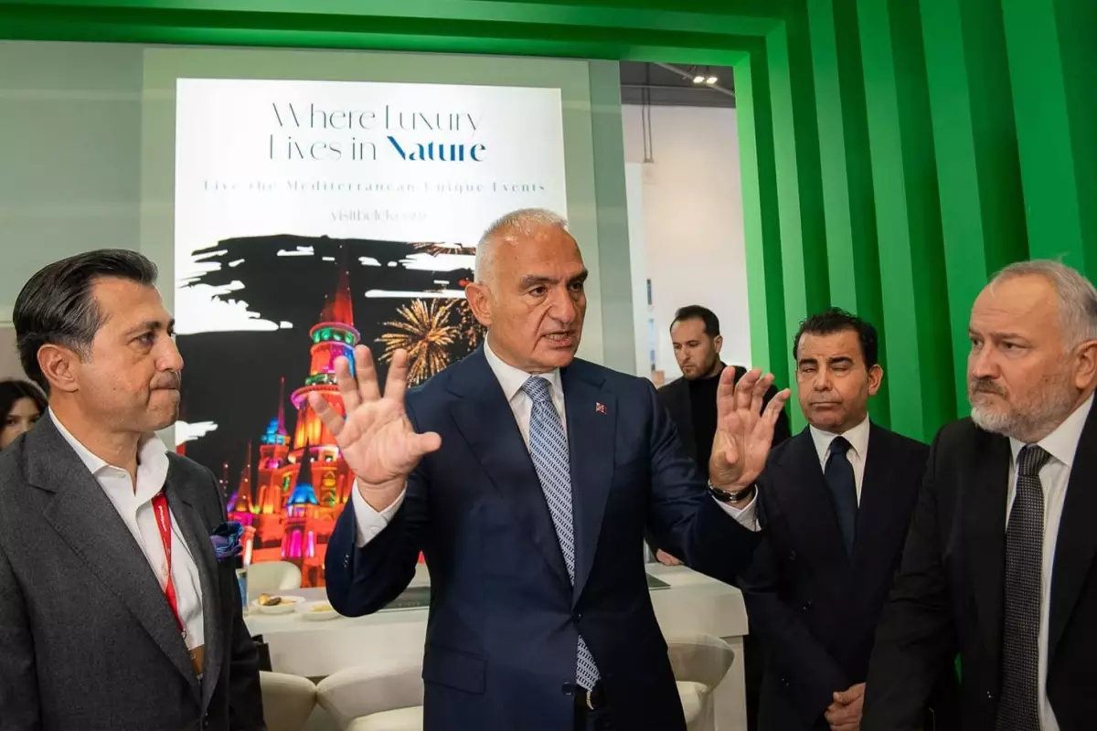 Bakan Ersoy Turizm Gelirinde Yil Sonu Hedefimiz 19219069 821 Amp