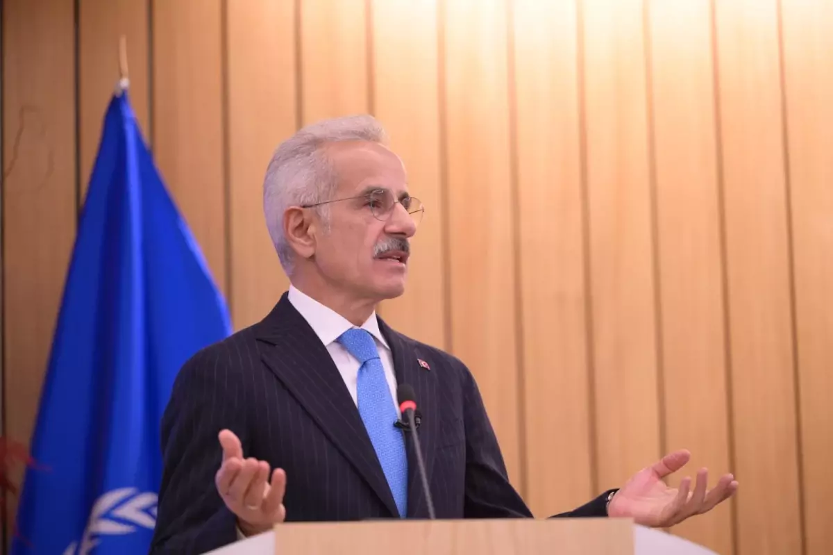 Bakan Uraloglu Imo Genel Kurulu Nda Konustu 19288082 Amp