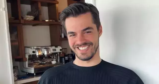 Berk Atan Kimdir Berk Atan Kac Yasinda Nereli 19257569 5998 M