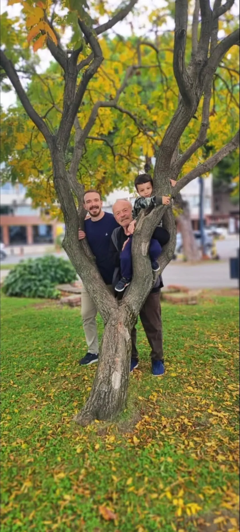 D O K T O R K I Z I N I N T E D A V I S I Y L E K A N S E R I Y E N D I 1019684 302564