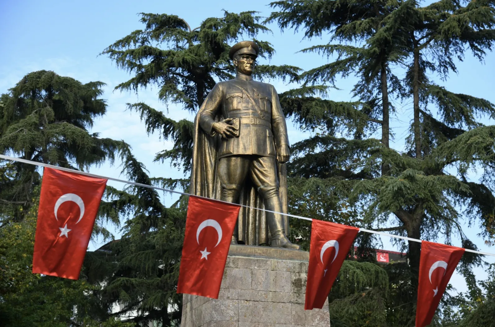 Ekran Resmi 2025 11 10 114119