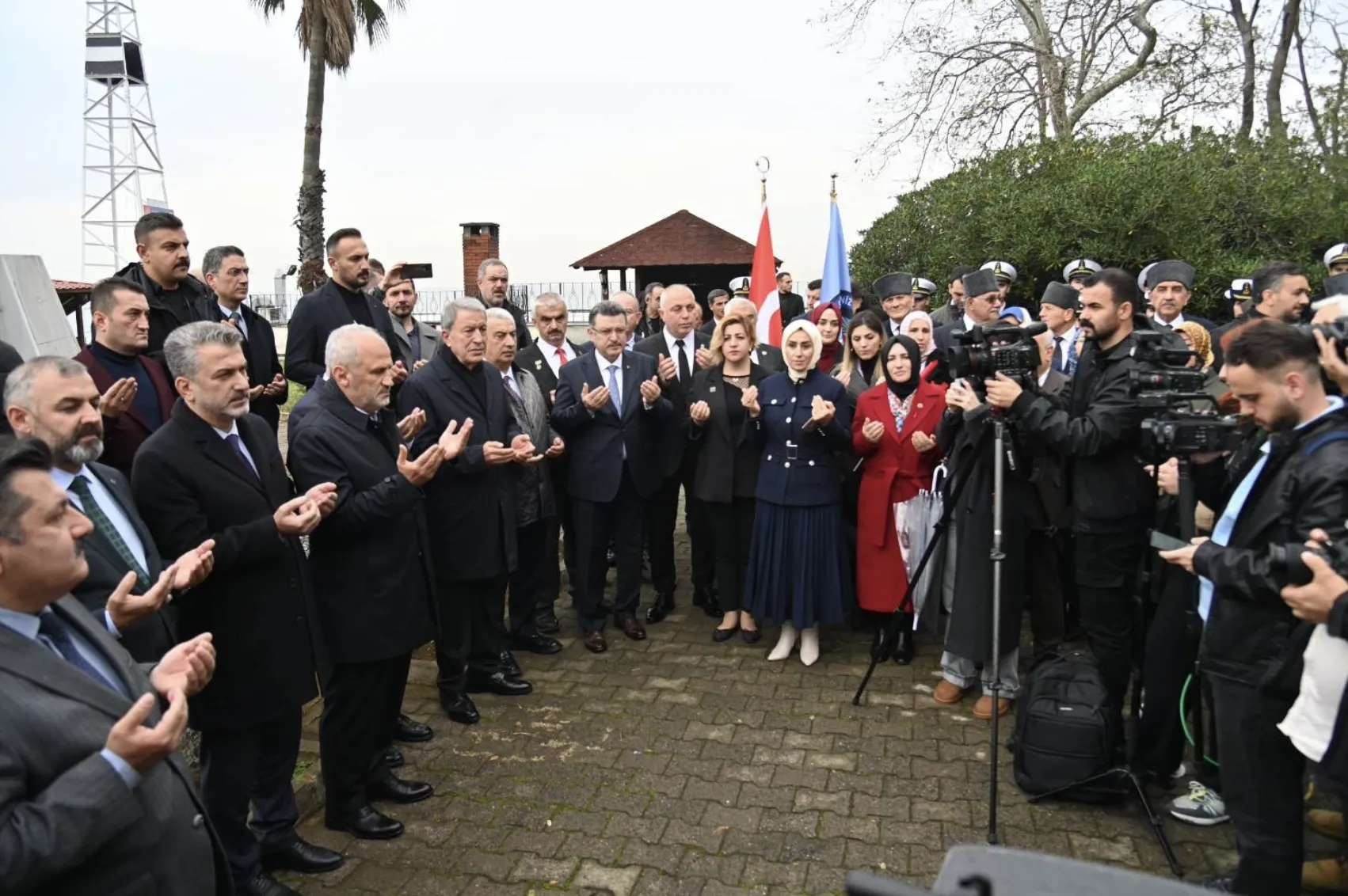 Ekran Resmi 2025 11 17 125107