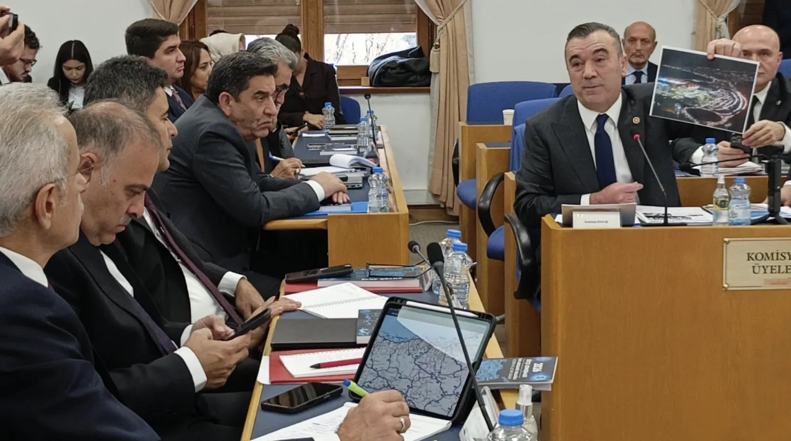 Ekran Resmi 2025 11 20 121640