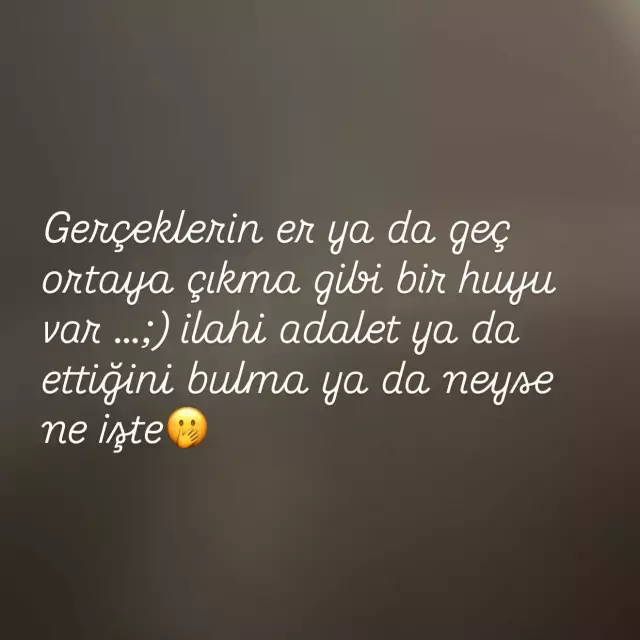 Evrim Akin A Eski Rol Arkadasin Zeynep Gulmez Den 19275479 5848 M