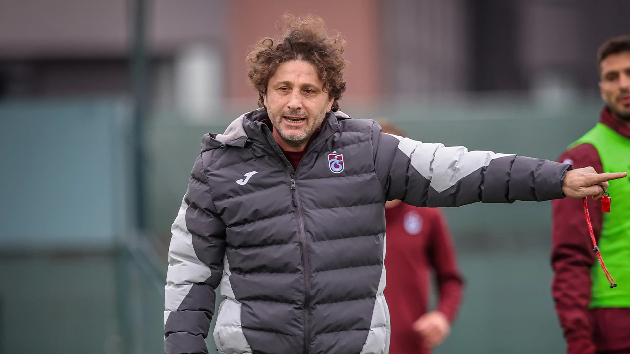 Fatih Tekkenin Ilk 11Inde Bir Bosluk Kaldi Adaylar Ise Okay Yokuslu Olaigbe Ve Ernest Muci 5Ize