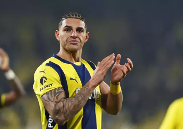 Fenerbahce Ye Takimdan Kovar Gibi Gonderilen Iki 19270927 7277 M