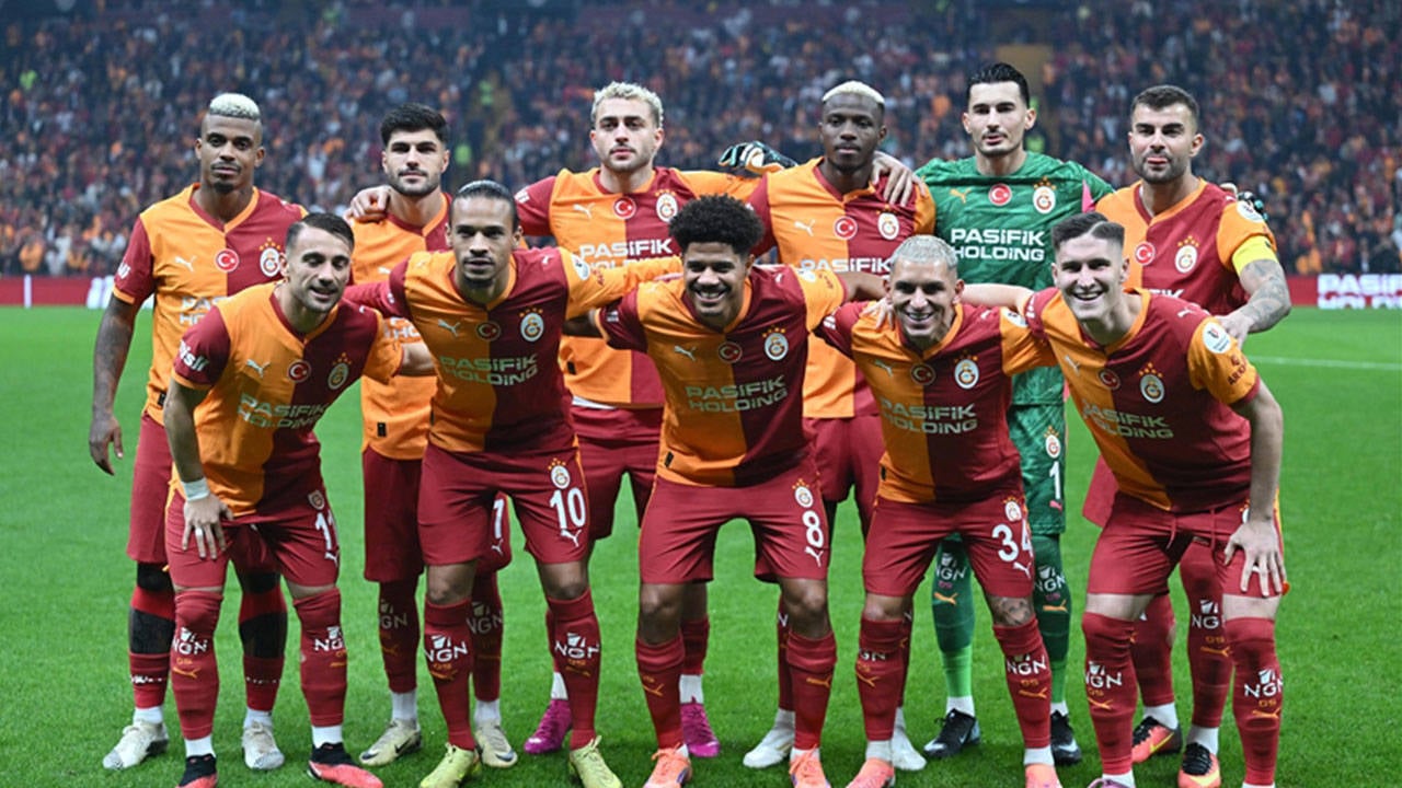 Galatasaray In Ilk 11 I Belli Oldu Santrforda Surpriz Isim