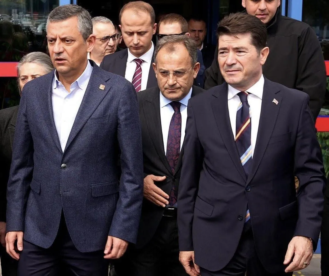 Gq G T2W P W E A A J V Bq