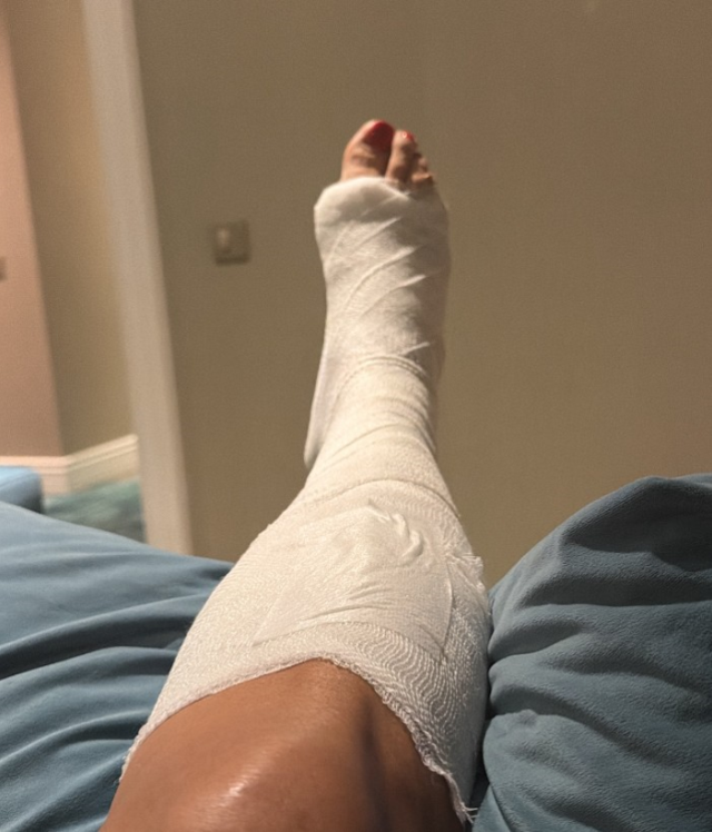 Isin Karaca Ya Nazar Degdi Hastane Odasindan 19249343 2576 M