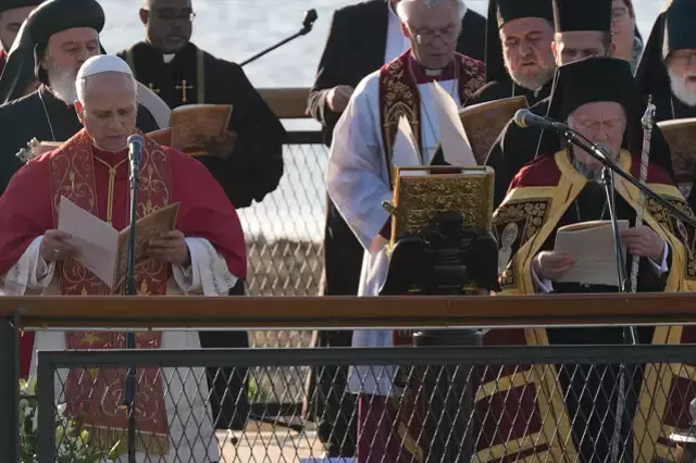 Iznik Teki Ayine Damga Vuran Goruntu 19302860 4211 M