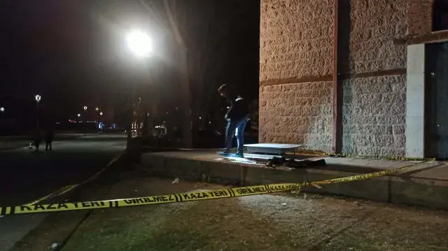 Konya Da Iki Grup Arasinda Ne Oturuyorsunuz 19284599 7776 M